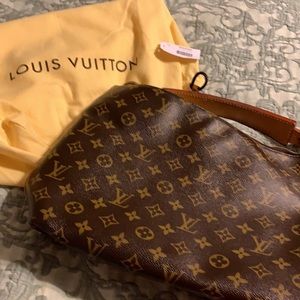 Sully PM Monogram Louis Vuitton purse